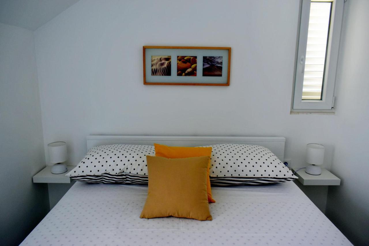 Apartment With View ดูบรอฟนิก ภายนอก รูปภาพ
